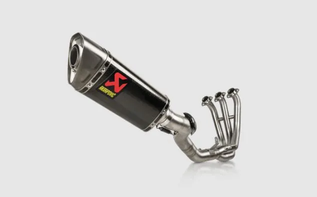 Akrapovič Racing Line ispušni sustav – pogled izbliza